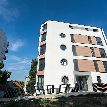 Nar Apartment