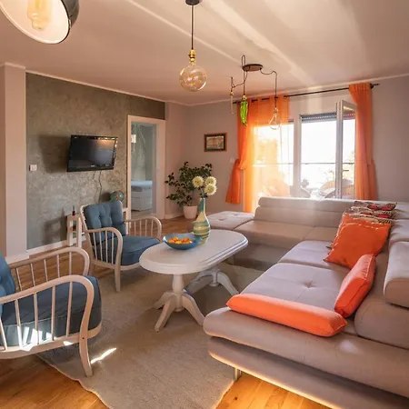 Apartment Nar